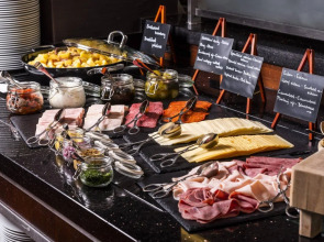 Courtyard by Marriott Prague City