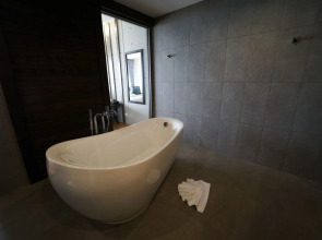 Serene Phla resort and restaurant