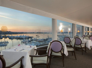 Canopy by Hilton Cannes