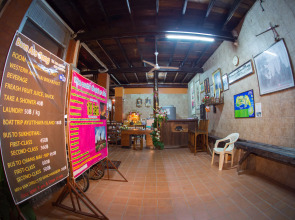 Baan Are Gong Riverside Homestay