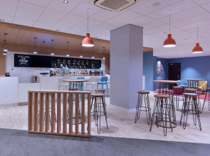 Travelodge Gatwick Airport Central