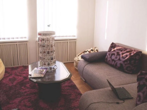 DLux Kiev Hostel