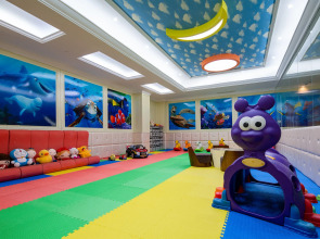 Отель Crowne Plaza Resort Sanya Bay