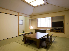 Отель Okura Tokyo Bay