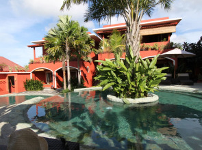 PinkCoco Uluwatu - Constant Surprises & for Cool Adults Only