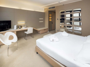 Отель Best Western Plus Tower Hotel Bologna