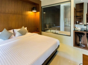 Sunshine Paradise Resort