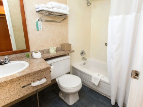 North Vancouver Hotel