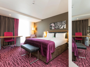 Holiday Inn Manchester-Media City UK by IHG