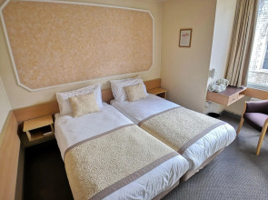 Lancaster Hall Hotel