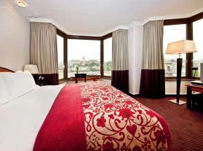 Sofitel Budapest Chain Bridge