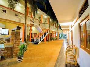 International Beach Hotel