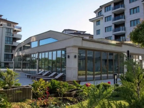 Long Beach Resort & Spa