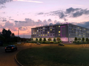 Moxy Edinburgh Airport