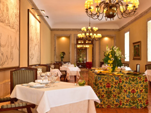 Pousada Castelo de Palmela - Historic Hotel