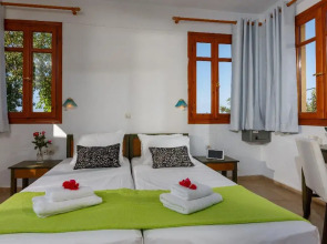 Romantica Hotel Apartments