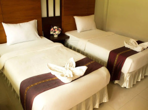 Phangan Bayshore Resort