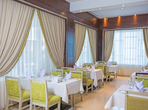 Sunrise Crystal Bay Resort