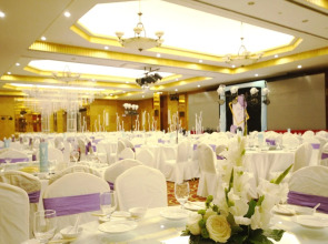 Grand Continent International Hotel