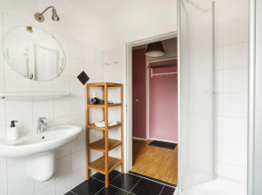 Five Reasons Hotel & Hostel