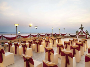 Ramada Plaza by Wyndham Palm Grove