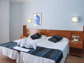 Ponient Pirámide Salou by PortAventura World