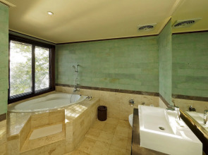 The Menjangan by LifestyleRetreats