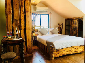 La An Old Town Hotel