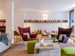 Отель 9Hotel Republique