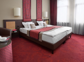 Rubin Wellness & Conference Hotel