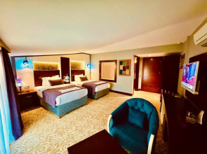 Pamukkale White Heaven Suite Hotel