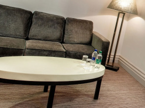 Leonardo Hotel Cardiff