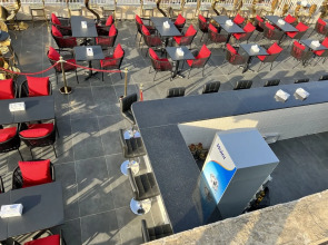 Lifestyle luxury hotel & Residence