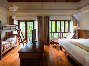 Royal Lanta Resort & Spa