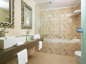 Anemos Luxury Grand Resort