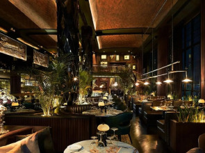 Double-Six Luxury Hotel