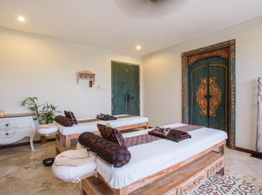 The Royal Purnama - Adults Only