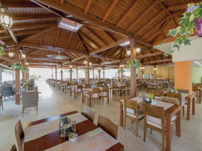 Seven Seas Hotel Blue