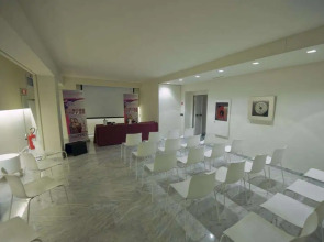 Отель Romano House