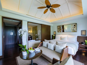 Anantara Layan Phuket Resort