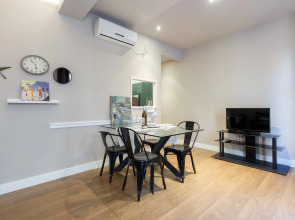 AinB Eixample-Miro Apartments