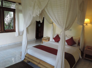 Nick's Hidden Cottages