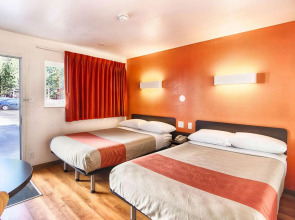 Motel 6 Mammoth Lakes, CA