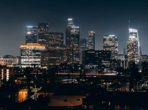 citizenM Los Angeles Downtown