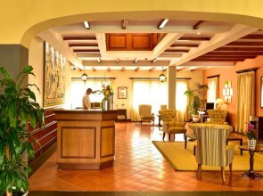 Pestana Village Garden Hotel