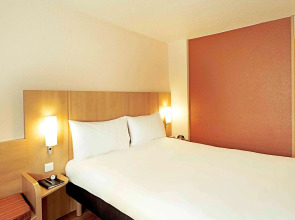 Отель ibis Barcelona Pza Glories 22