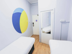 Via Limehouse - Hostel