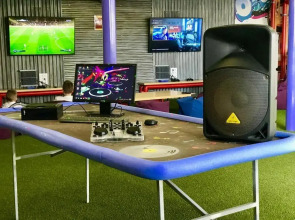 Playaolid Suites & Apartments