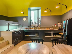 Quinta Colina by Shiadu