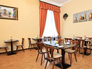 Hotel - Pension Cortina